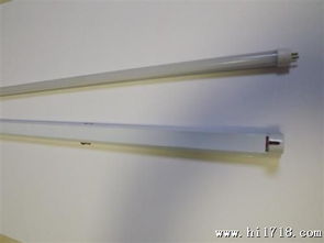深圳廠家直銷熱銷產(chǎn)品 14wt5日光燈 1.2m帶支架分開 18w led燈管圖片 高清圖 細(xì)節(jié)圖 余萍